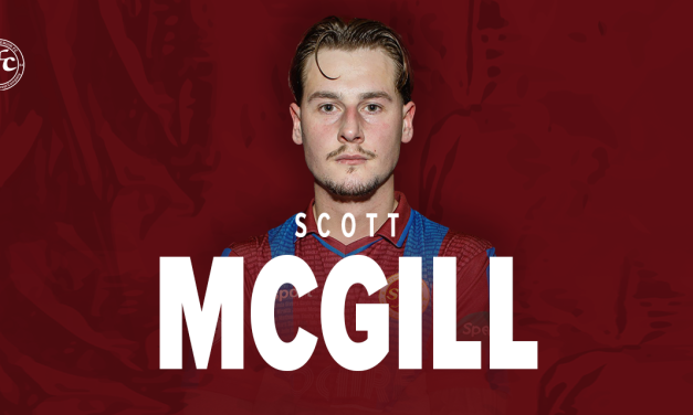 Scott McGill signs 18-month deal